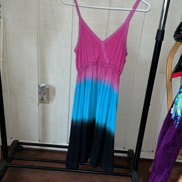 Ombré Beachy Dress - Picture 1 of 4
